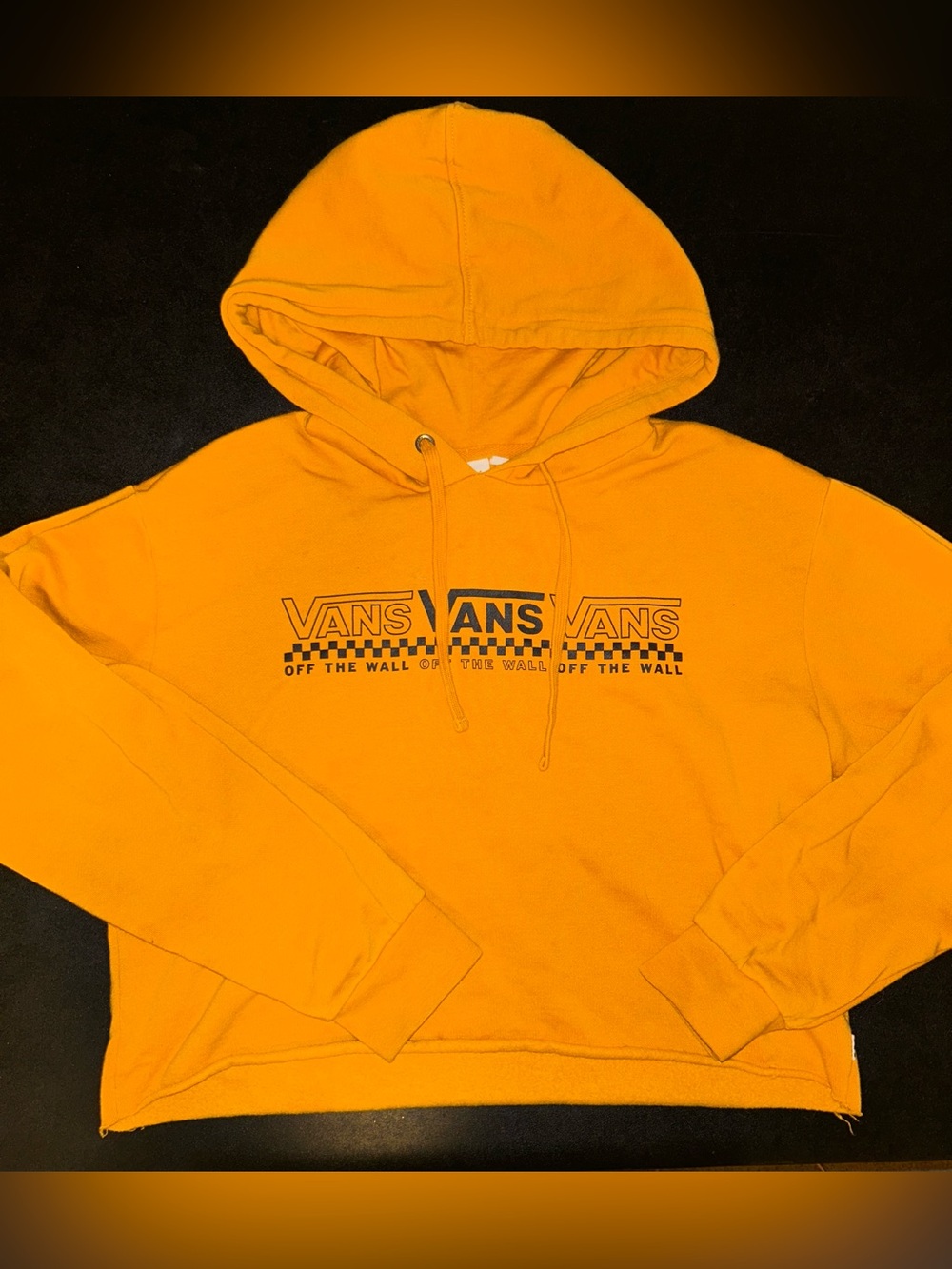 Vans Off The Wall Women’s Size M Mustard Yellow Cropped Hoodie